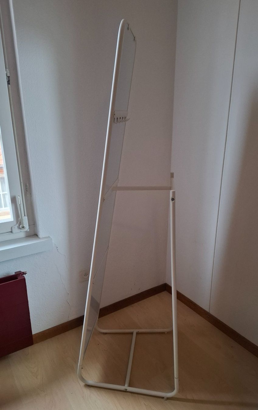 Ikea Miroirs: Standspiegel KNAPPER von Ikea – D'occasion à Aarau par rro_8lpz 1