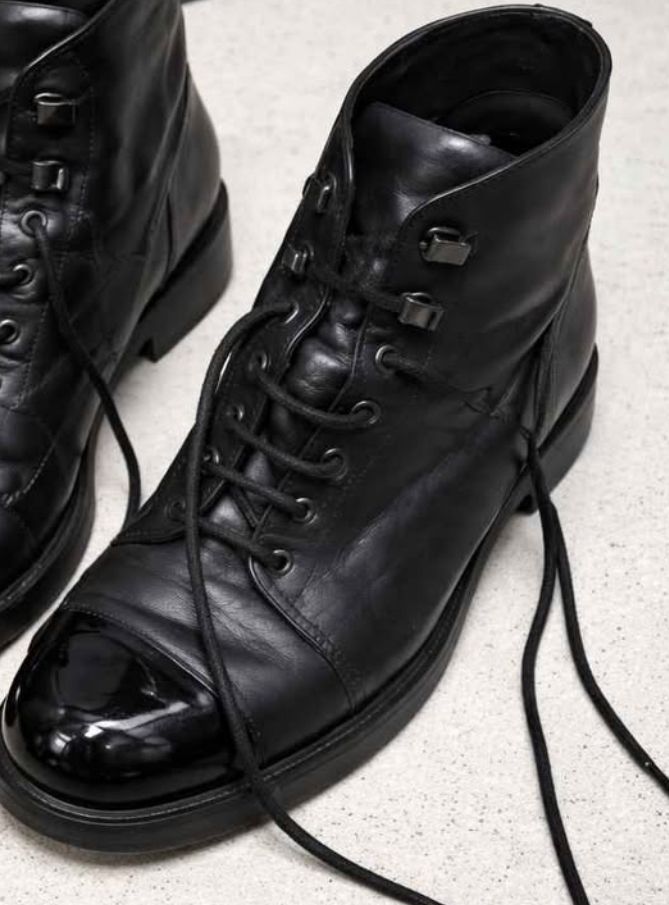 Chanel Scarpe da donna: echte chanel stiefel – Usato da Schlieren venduto da Fosha