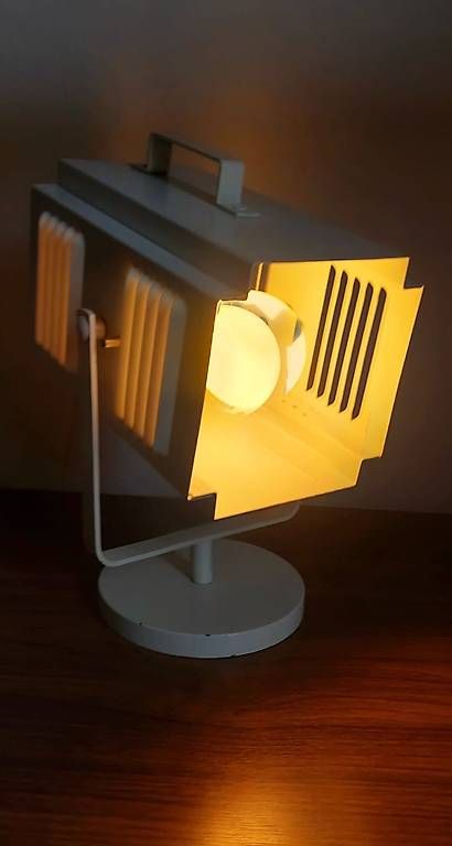Lampen: Industriedesign Vintage Leuchte - Metall, einzigartiger Look – Gebraucht aus Gümligen von VIN-TAGE-ZONE 2