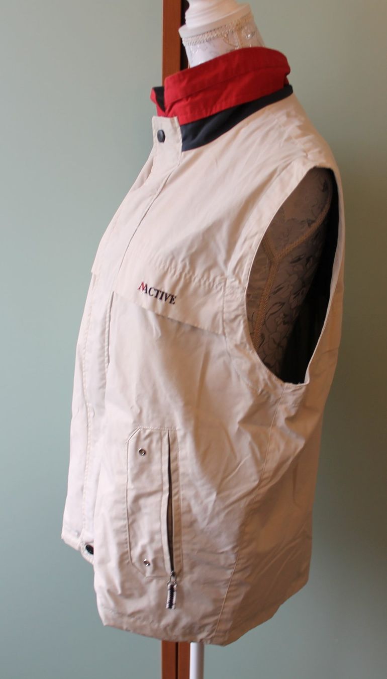 Gilets & Westen: Gilet – Gebraucht aus Schaan von antikes_und_kurioses 2