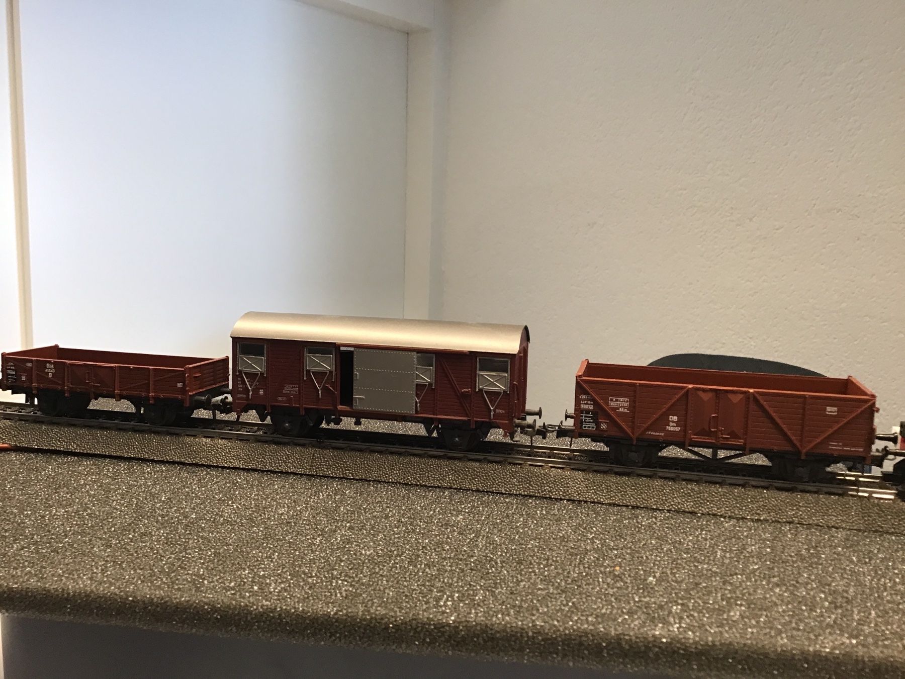 Roco Modellini di ferrovie: 3XROCOGÜTERWAGEN WECHSELSTROM H0 – Usato da Männedorf venduto da Modelle-aller-Art