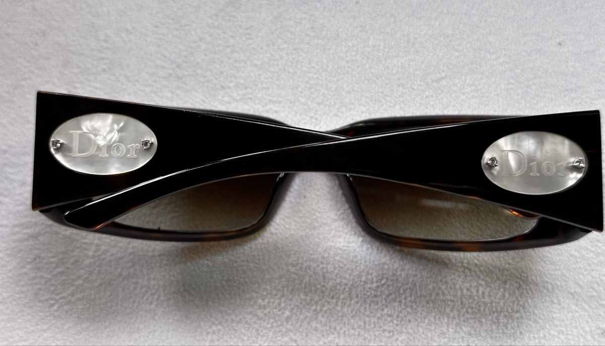 Dior Occhiali & Lenti: DIOR Sunglasses Vintage – Nuovo e nell'imballaggio originale da Burgdorf venduto da N.O.C. 1