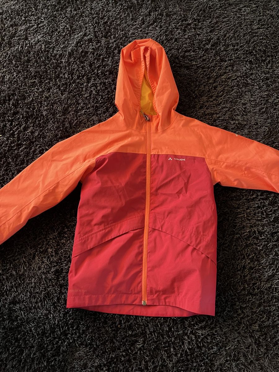 Jacken: Regenjacke Kinder Vaude  – Gebraucht aus Münsingen von regularolf