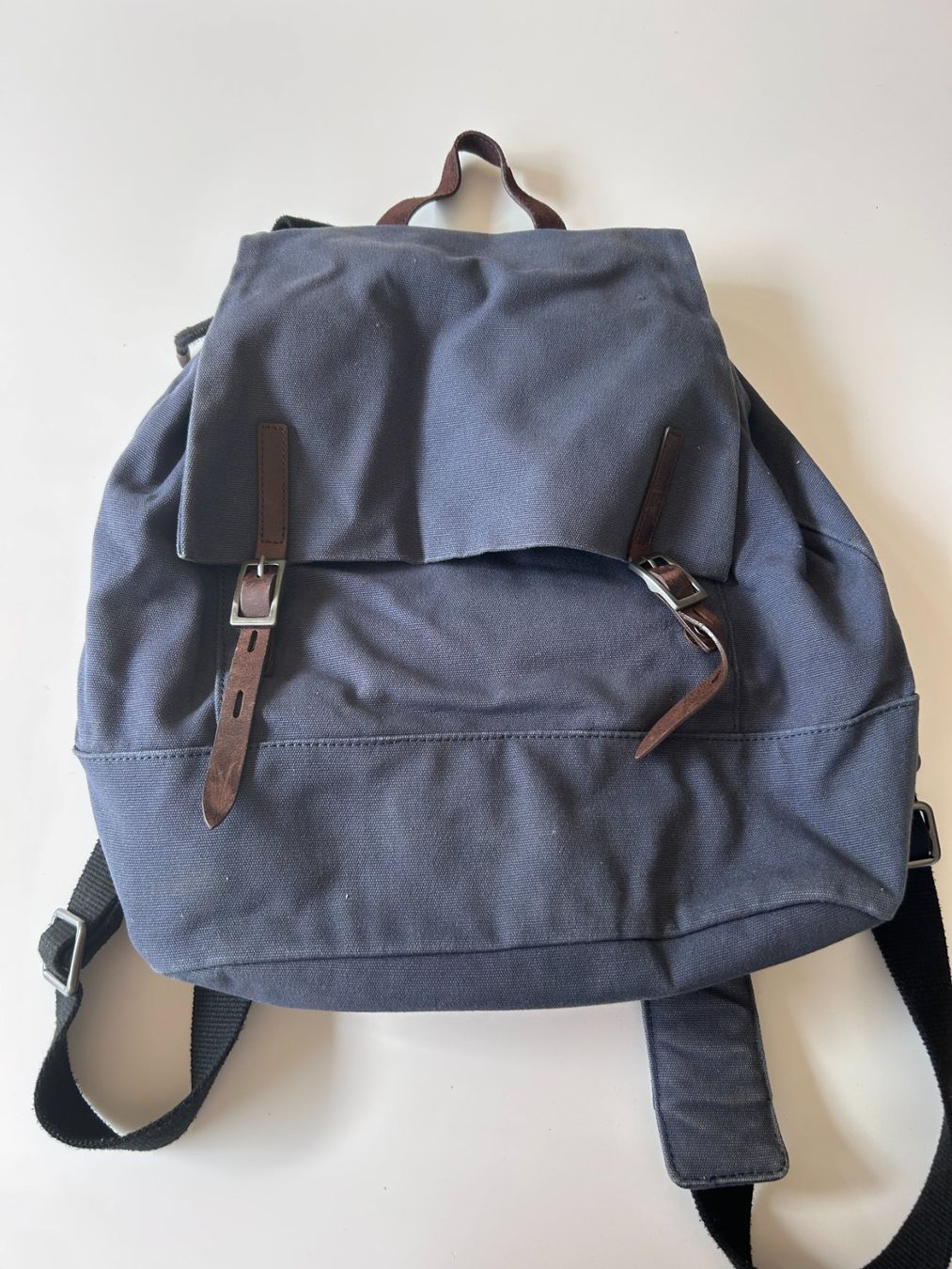 Cos Zaini: Marc O'Polo Rucksack – Usato da St. Gallen venduto da look-twice