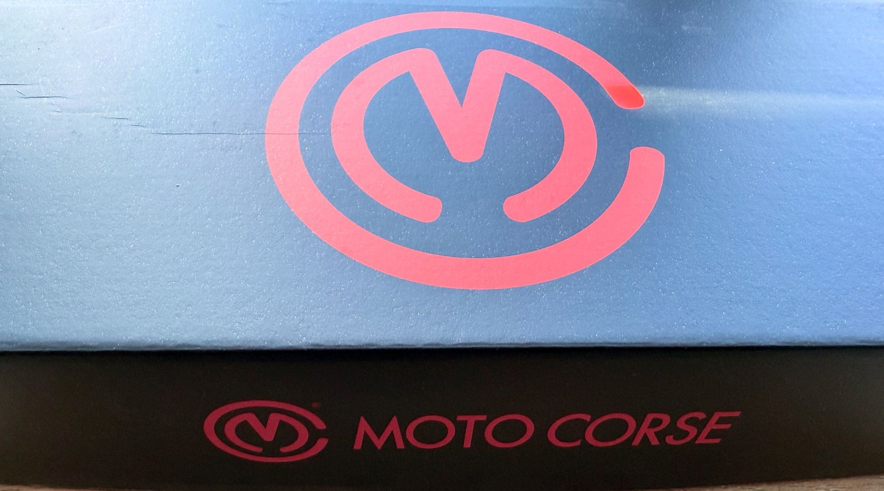 Ducati Tutti i ricambio per moto: Ducati Front Fork Axle Sliders inc. Titanium Bolts – Usato da Belfaux venduto da tmail 3