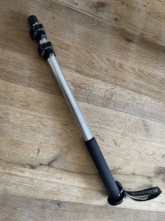 Manfrotto Treppiedi & Teste: Manfrotto 679 Monopod Silber – Usato da Basel venduto da Froeschli
