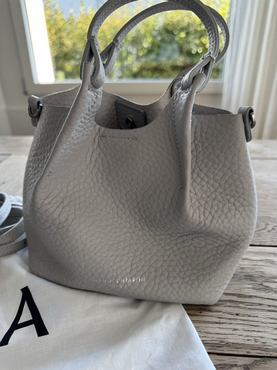 Gianni Chiarini Borse da donna: Tasche Gianni Chiarini hellgrau – Nuovo (secondo la descrizione) da Baden venduto da thibault12 1