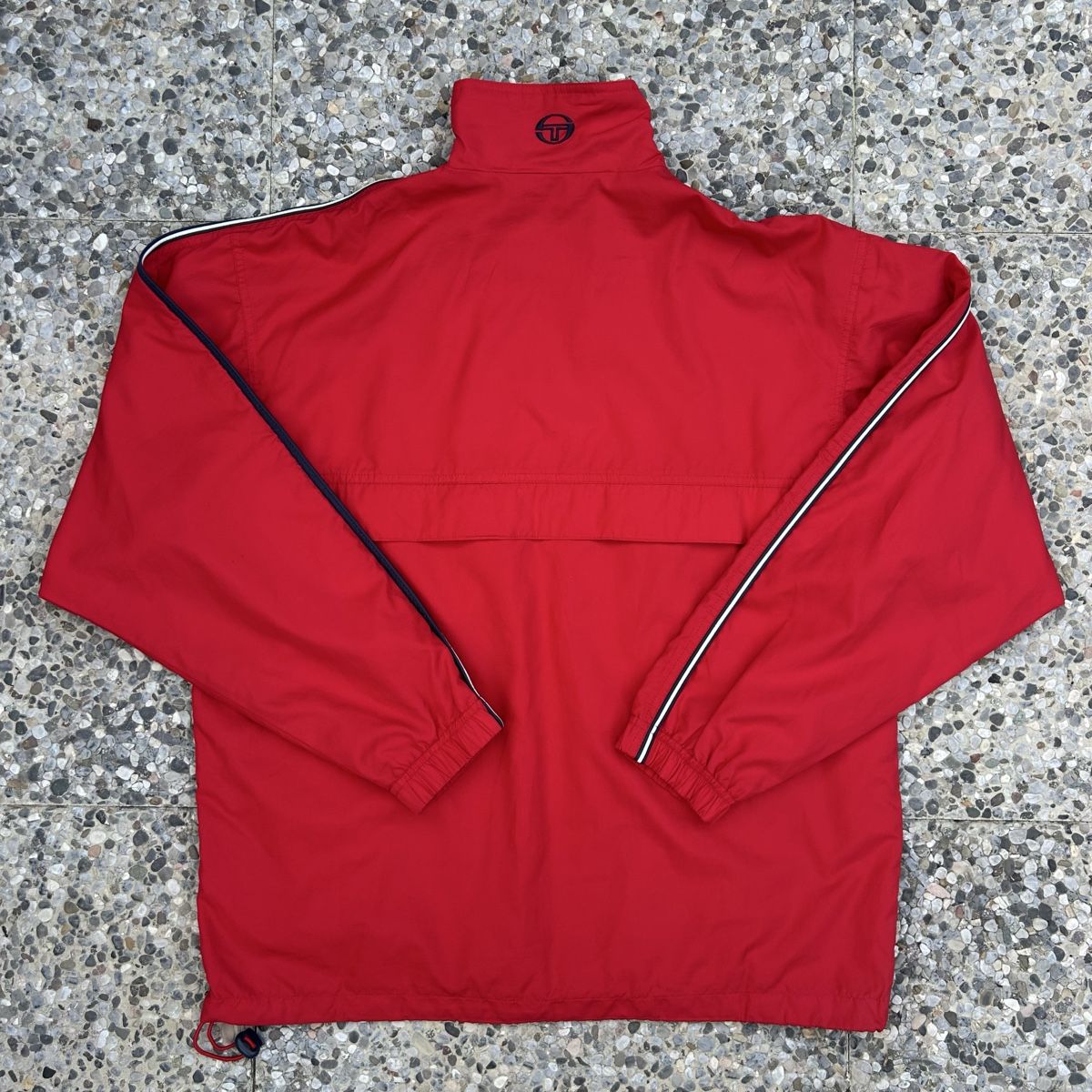 Vestes: Vintage Sergio Tacchini Red Pullover Jacket – D'occasion à brent par fukusapes 4