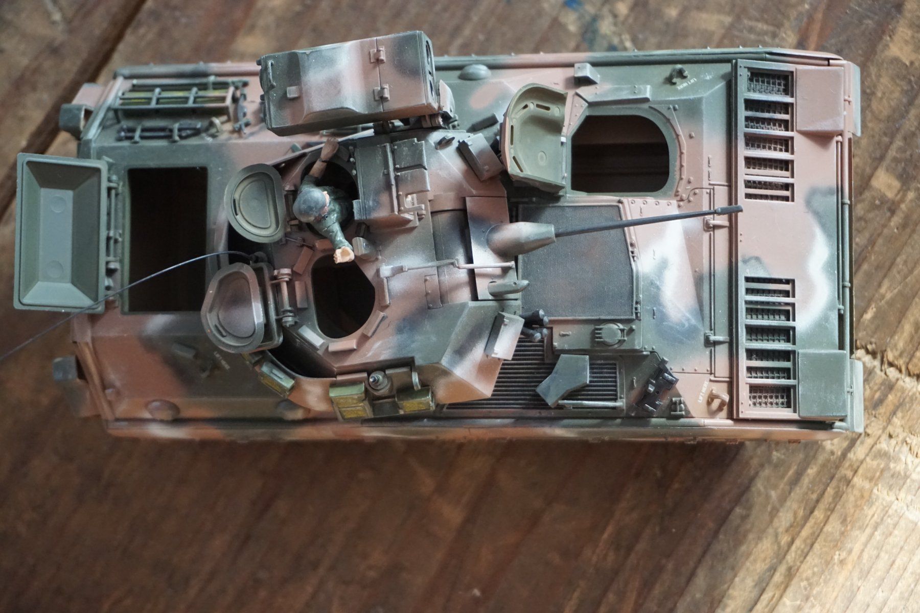 Tamiya Kit di modellismo & Modellini statici: Tamiya M3 Bradley Panzer 1:35 TOP !!!!!!!!!!!!!!!!! – Usato da Reiden venduto da Doppeldecker69 5