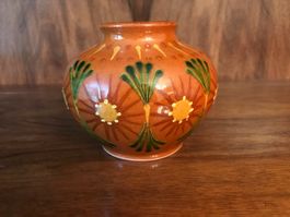 Schöne glasierte Vase