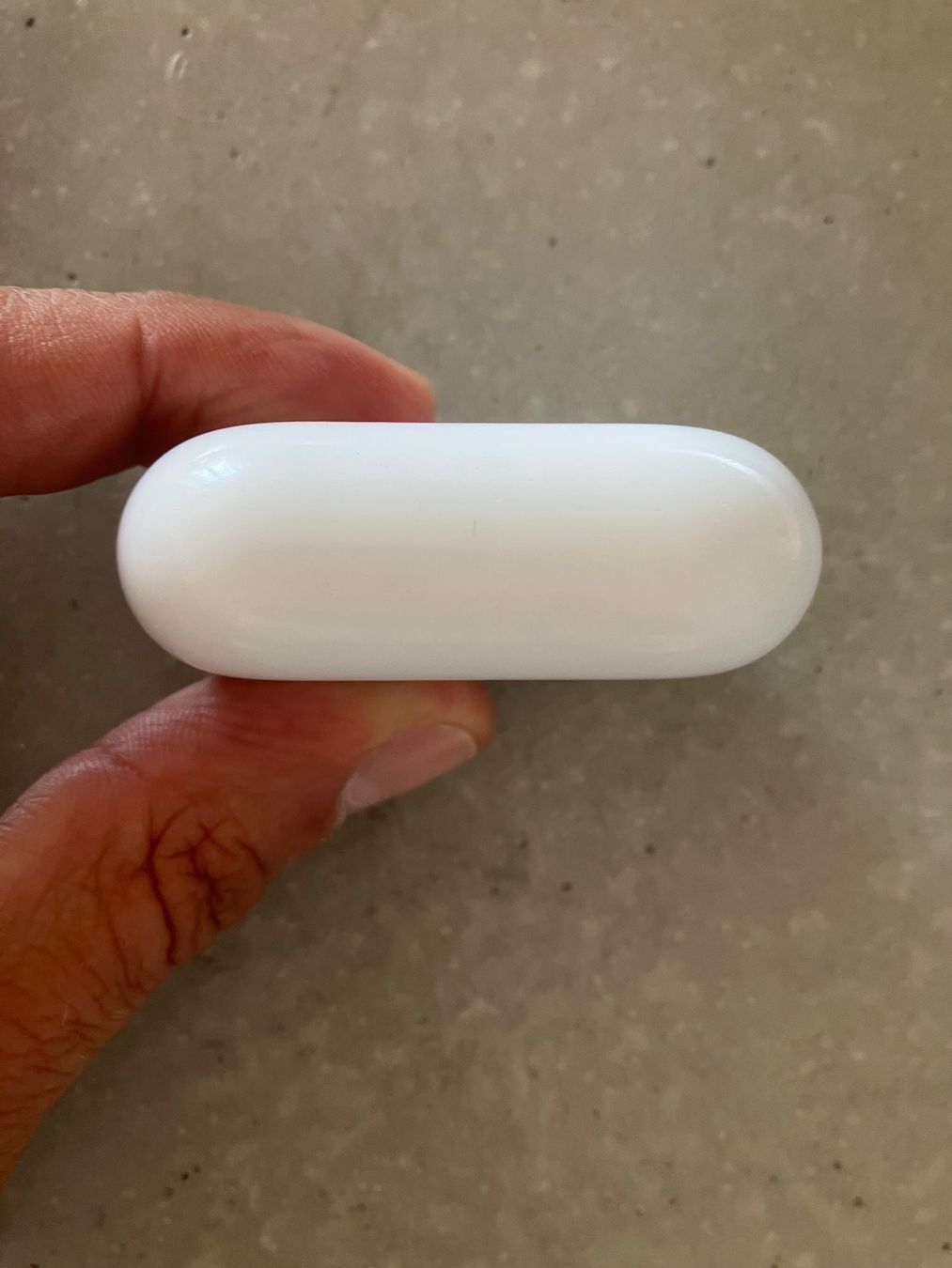 Apple Cuffie: APPLE AIRPODS PRO 2 Case – Usato da Lausanne venduto da mr.v 6