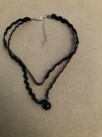 Schwarzes Choker Doppelhalsband mit schwarzer künstl. Perle