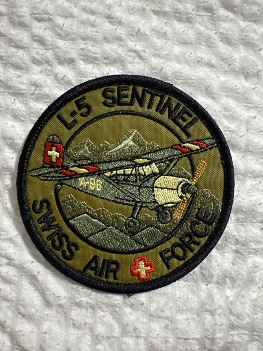 Schweizer Armee Plaketten & Abzeichen: Patch L-5 Sentinel A-96 Swiss Air Force  – Neu und originalverpackt aus Thun von nic_yp8q