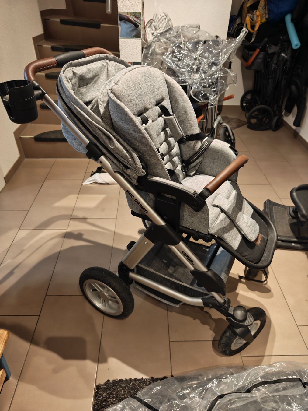 ABC Design Carrozzine: ABC Design Viper 4 Kinderwagen, Alles dabei! – Usato da Turbenthal venduto da Rebi_92-21 1