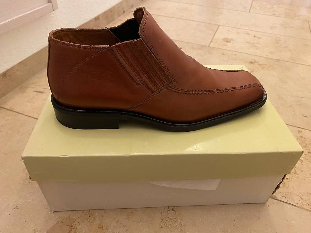 Scarpe da uomo: Bata Schuhe – Usato da Oberentfelden venduto da Aidan1981 3