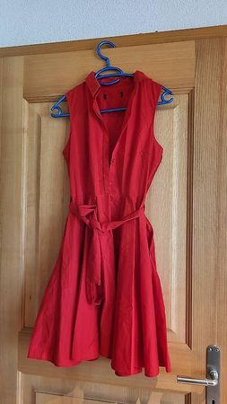 Rotes Ärmelloses Hemdblusenkleid mit Gürtel
