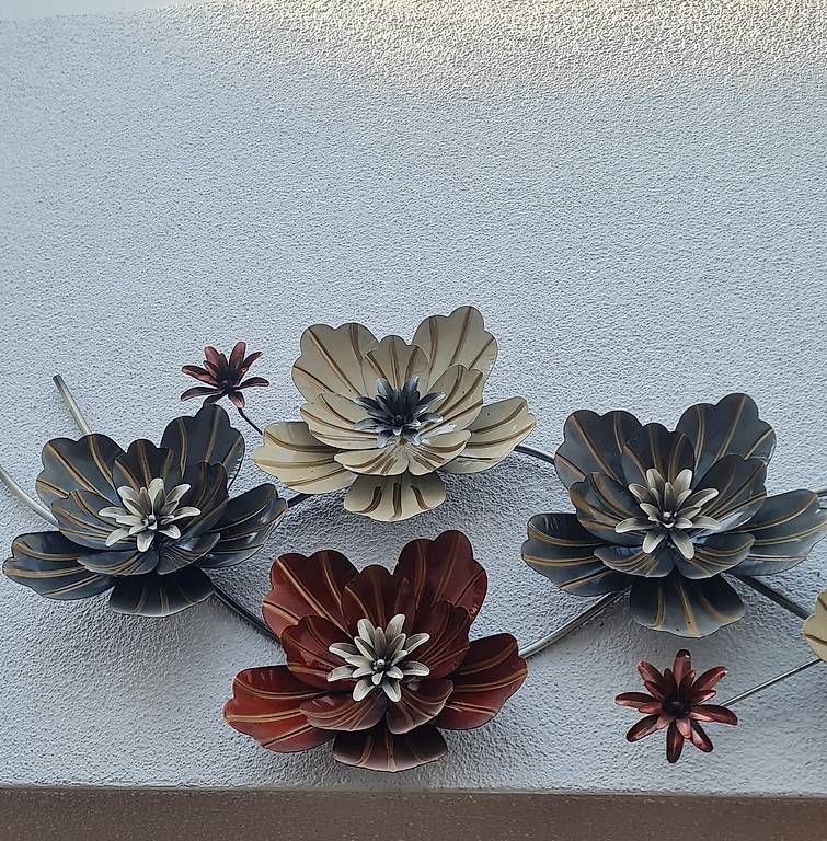 Alle Dekorationen: Wanddekoration Blume Metall  – Gebraucht aus Kriens von LotusOase 3