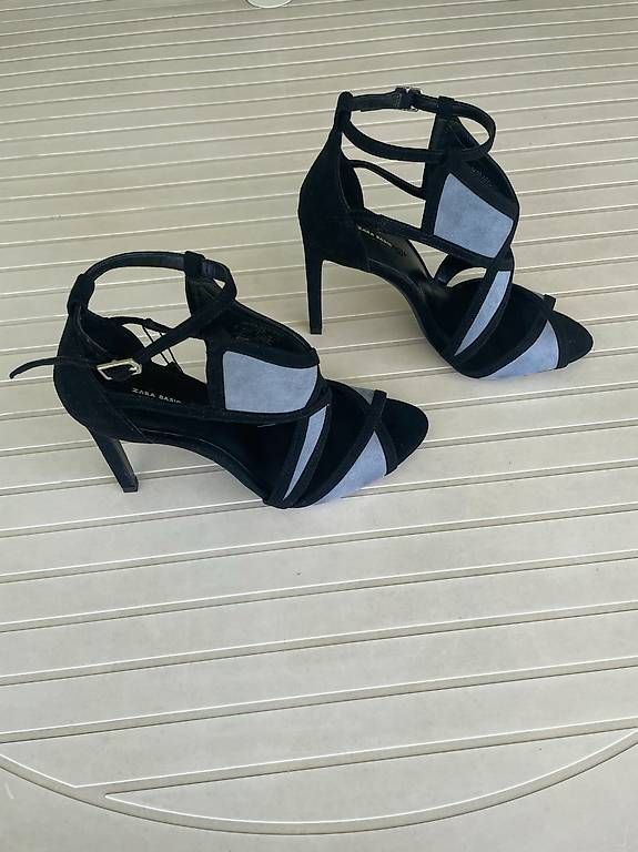 Zara Scarpe da donna: Neue, elegante High Heels Sandaletten – Usato da Kriens venduto da miss_sarahchen 2