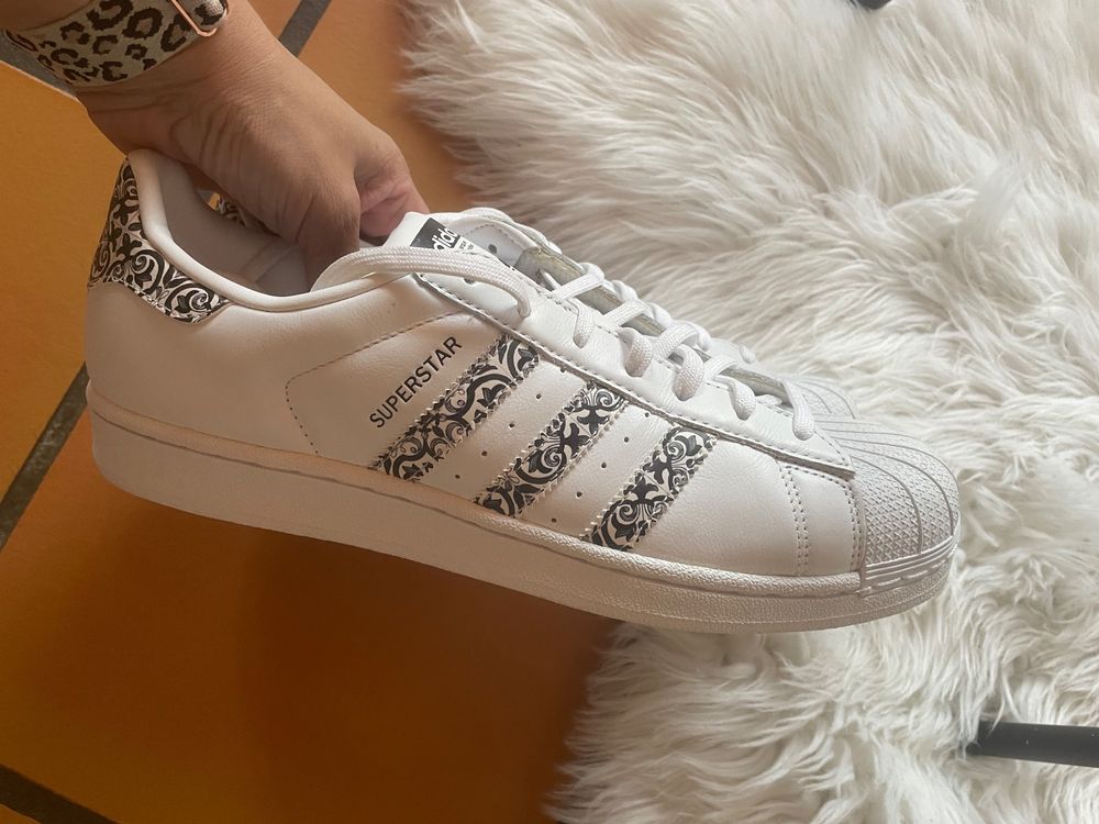 Adidas superstar retro clearance style