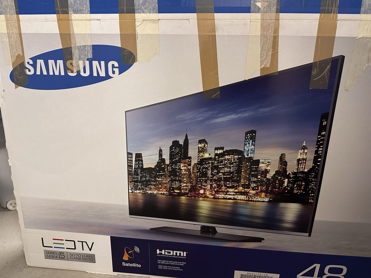 Samsung Televisori: Samsung 48" LED TV Full HD 1080p  – Usato da Schupfart venduto da Leexii90