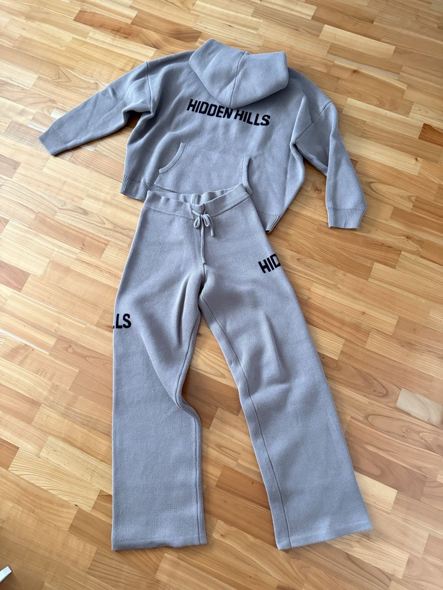 Lots de vêtements: HIDDEN HILLS Set Knit Pullover & Hose, Grösse S – Neuf (Voir description) à Lachen SZ par ali_5xw5 1
