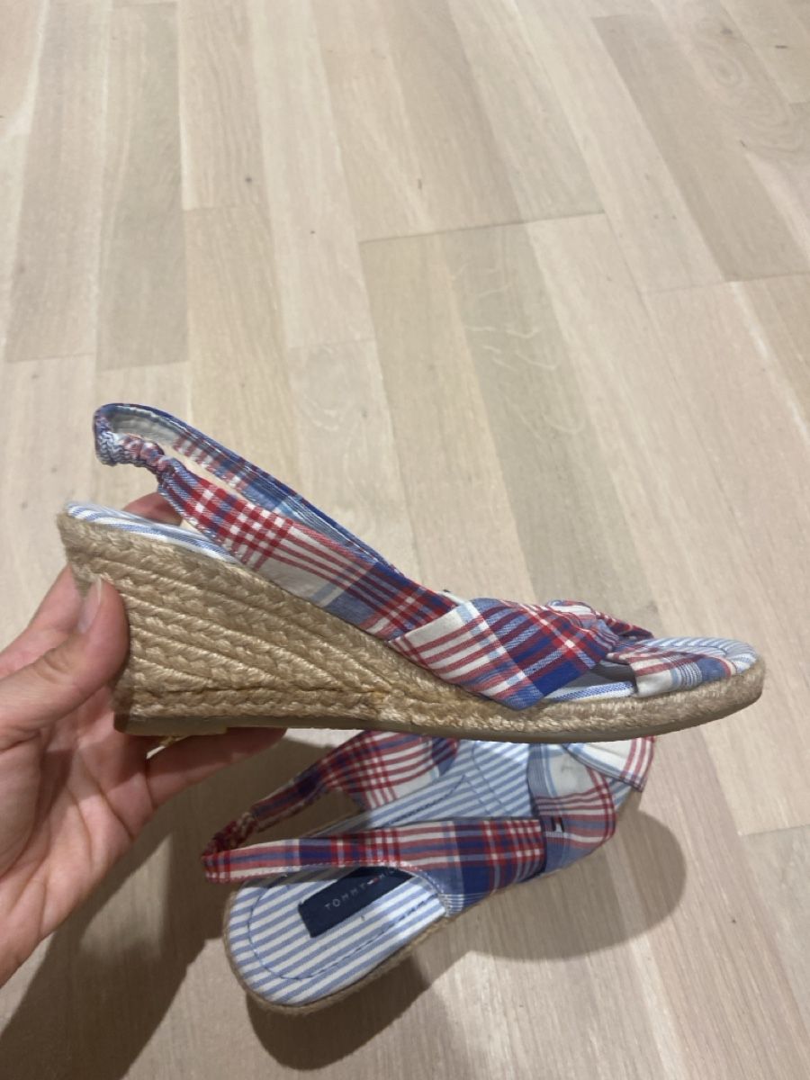 Tommy Hilfiger Scarpe da donna: Espadrille Tommy Hilfiger – Nuovo (secondo la descrizione) da Zürich venduto da mar_v57y 3