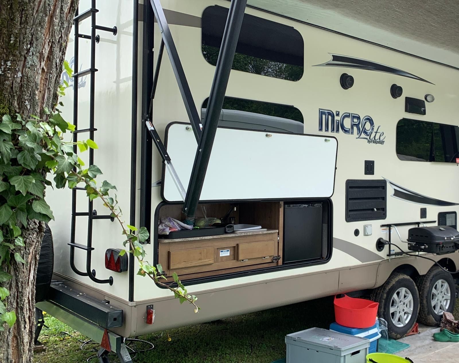 Flagstaff Veicoli da campeggio: Top Zustand Micro Lite Wohnwagen – Nuovo (secondo la descrizione) da St.Silvester venduto da fra_lk5n 8