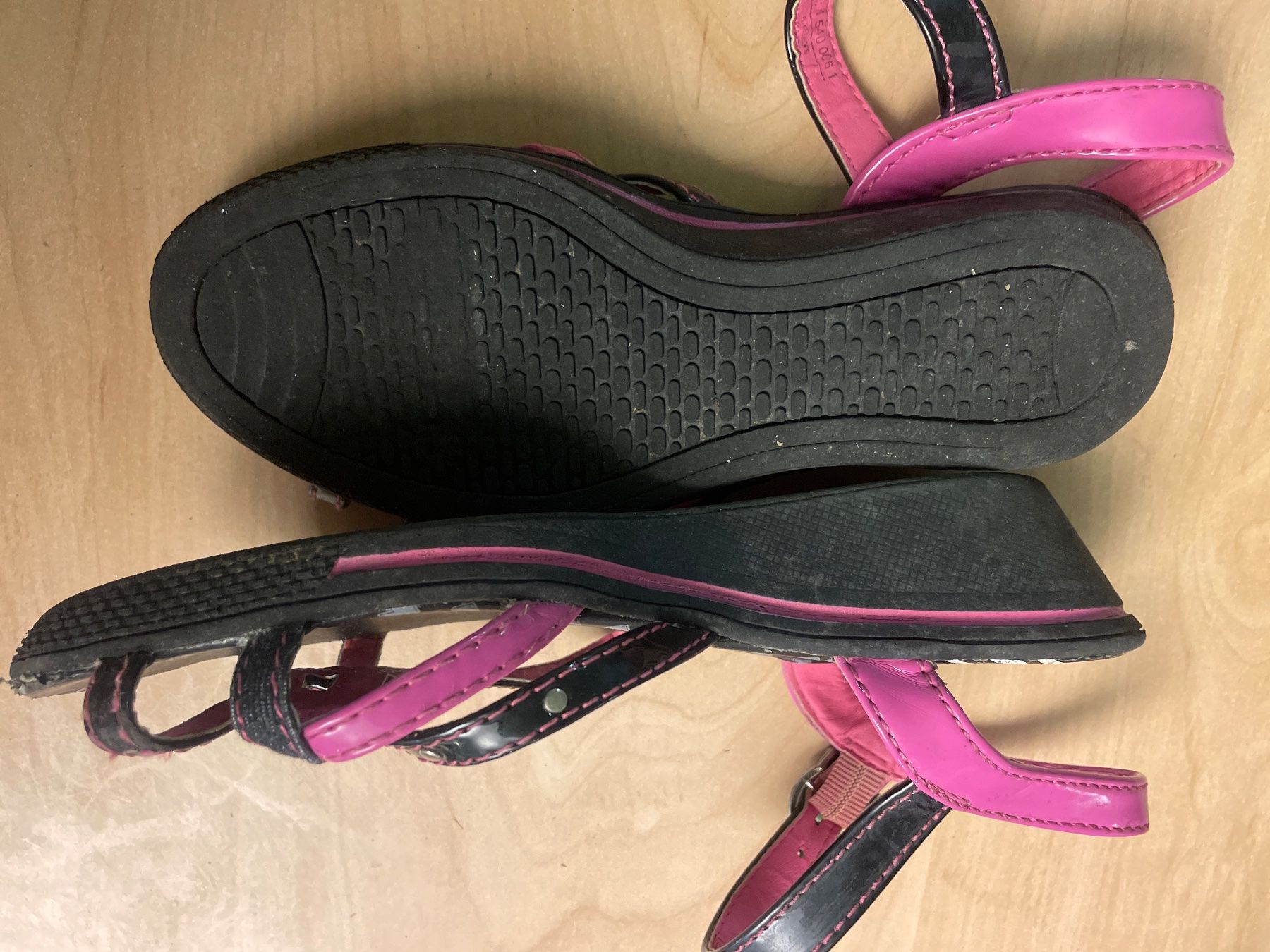 Chaussures filles: Monster High Sandalen Gr.34 – D'occasion à Obergerlafingen par cabo4 2