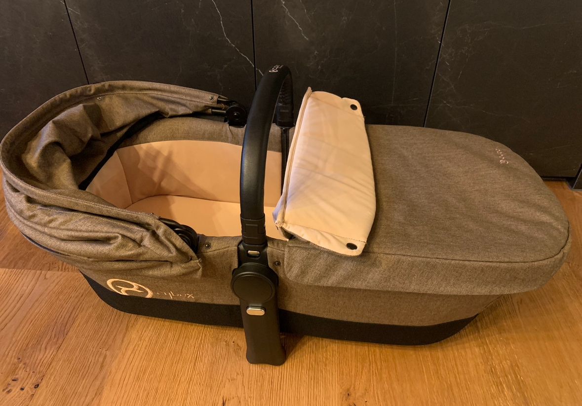 Cybex e-Priam Kinderwagen (elektrisch) mit Babywanne (Gebraucht) in Hittnau  fr CHF 350  nur Abholung auf Ricardo kaufen