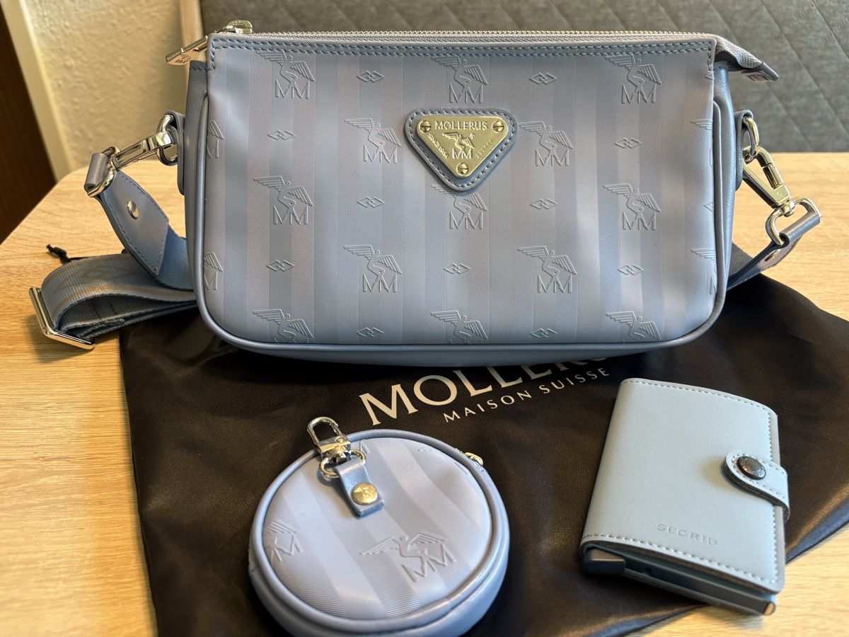 Maison Mollerus Borse da donna: Original Mollerus Flums, sky blue – Nuovo (secondo la descrizione) da Oberflachs venduto da Lenny021
