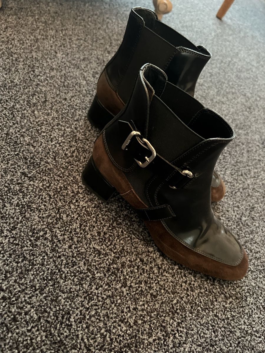 Tod'S Scarpe da donna: Tod’s boots – Usato da Baar venduto da kri_m7t2 1