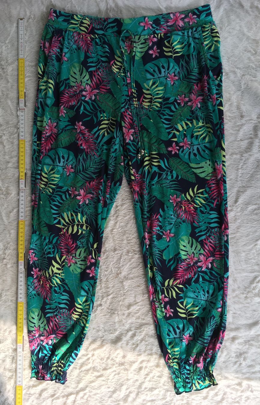 Pantaloni: Sommerhose von Janina - Grösse 40 – Usato da Altdorf UR venduto da Mini037 2