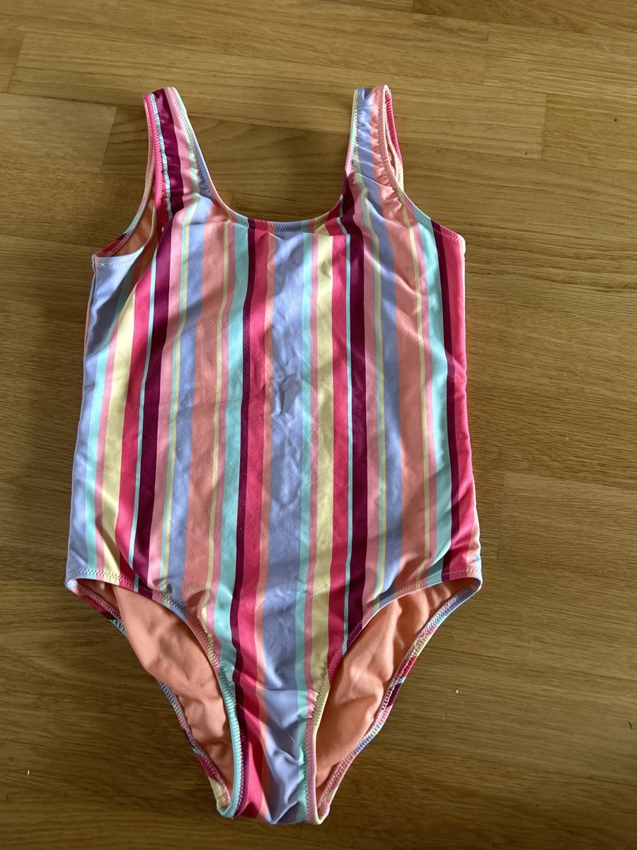 Maillots de bain: Shows Badeanzug Mädchen – D'occasion à Schlieren par Gizmo8952