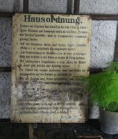 grosses Blechschild Hausordnung