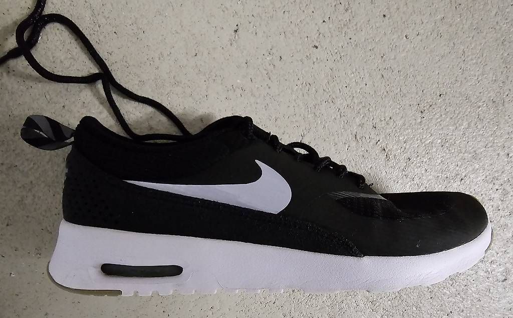 Nike Scarpe da donna: Sneakers Nike Air Max Thea – Usato da Winkel venduto da aivahmolina