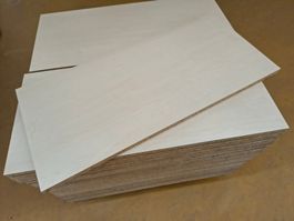 Spanplatte beschichtet creme/weiss 19 mm, 73,7 x 33 cm