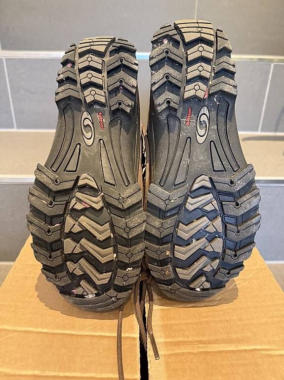 Salomon Scarpe da uomo: Wanderschuhe Salomon 39 1/3 – Nuovo (secondo la descrizione) da Wilen b. Wollerau venduto da chocolady 1