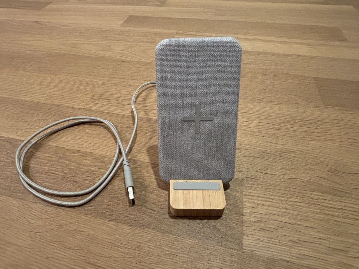 Ikea Caricabatterie: Ladepad IKEA Nordmärke – Usato da Bremgarten AG venduto da lla_2zjq