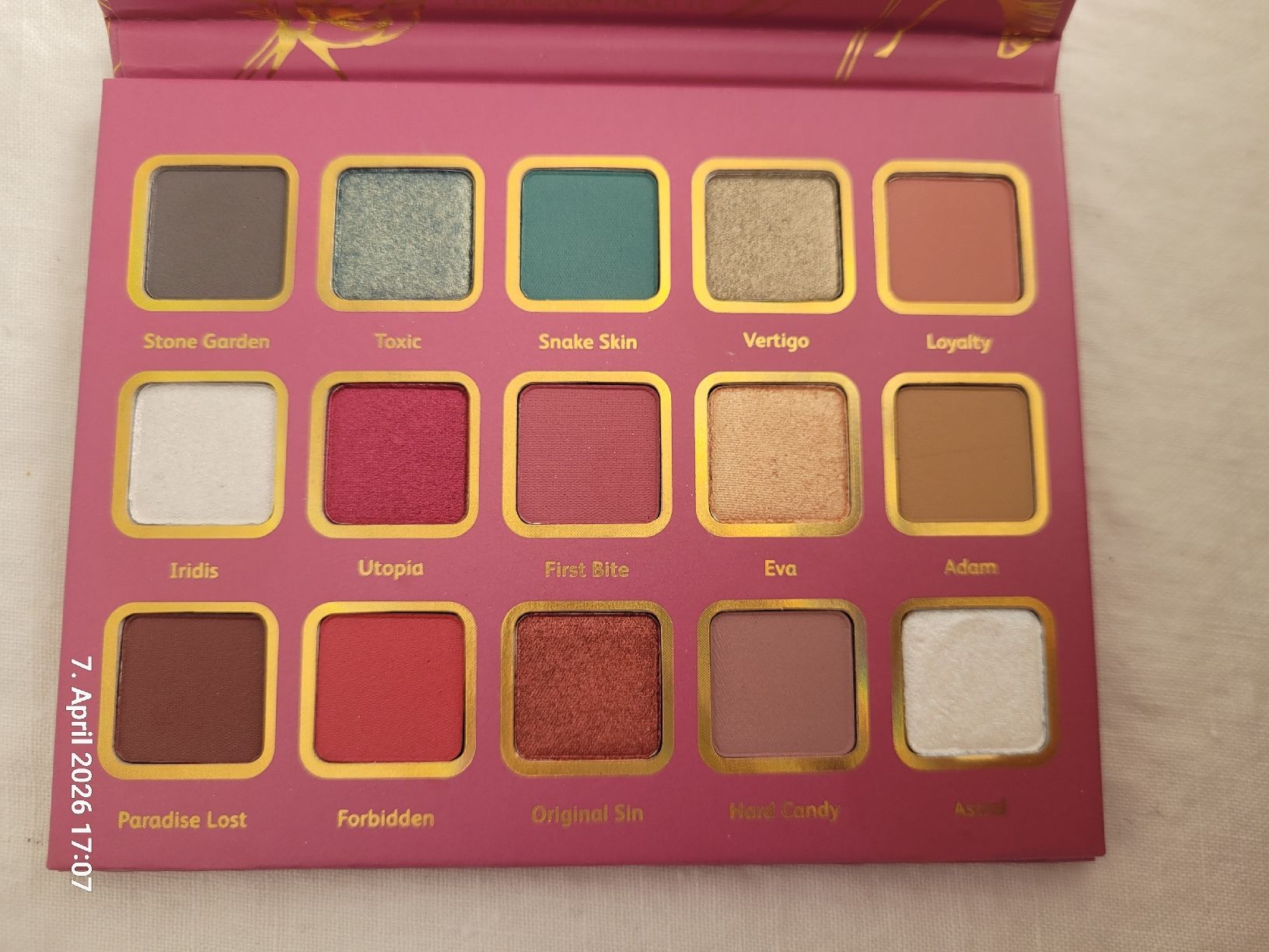 Make-up: Astra Eden Escape Lidschatten Palette – Usato da Bünzen venduto da Milly32 4
