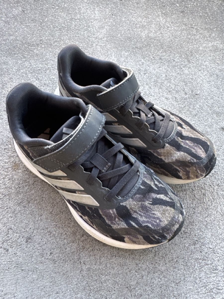 Adidas Chaussures hommes: Adidas Runfalcon 31 – D'occasion à Winterthur par meitchel