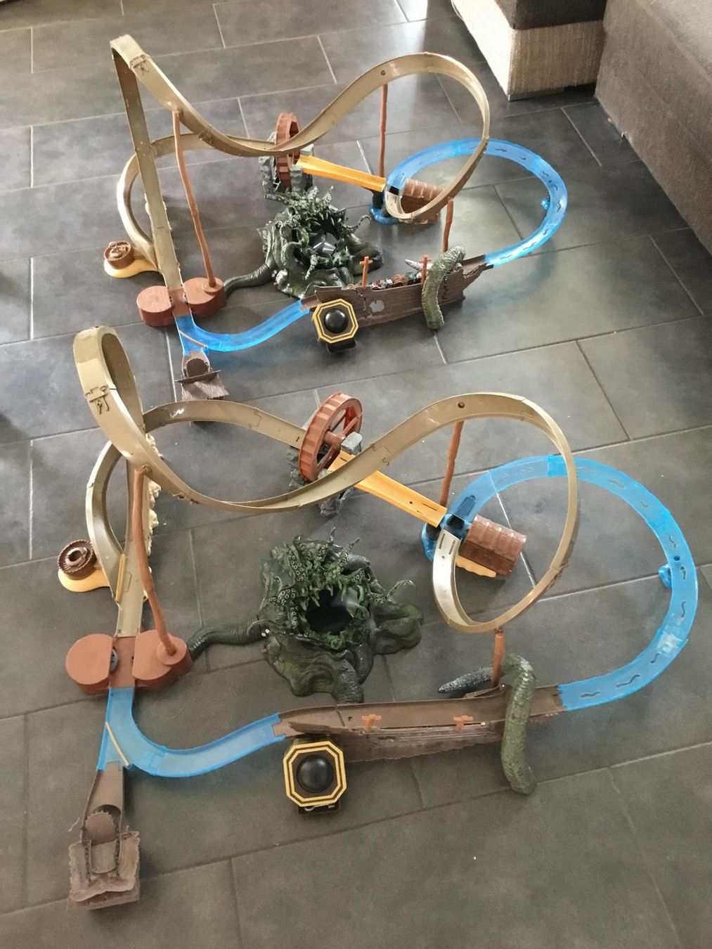Disney Rennbahnen: Dickie 3089220 Disney Racing Kraken Attack – Gebraucht aus Kloten von Irenezurich 3
