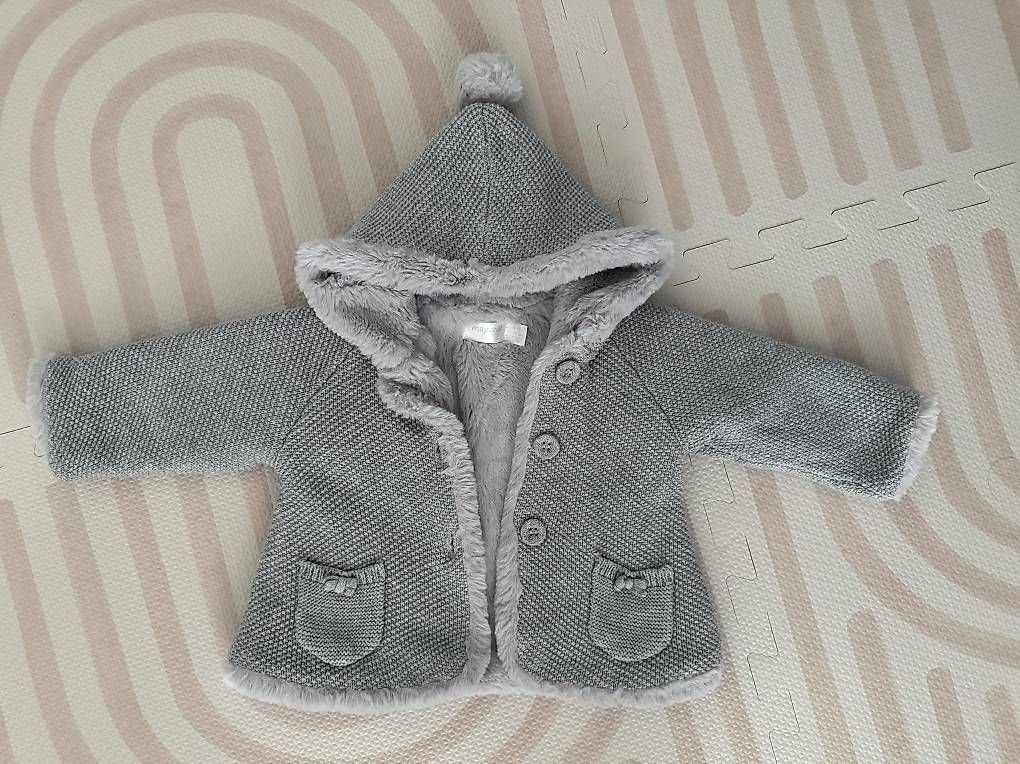 Mayoral Giacche & Cappotti: Mayoral Winter Strickjacke grau Grösse 70cm – Usato da Sargans venduto da jenabek