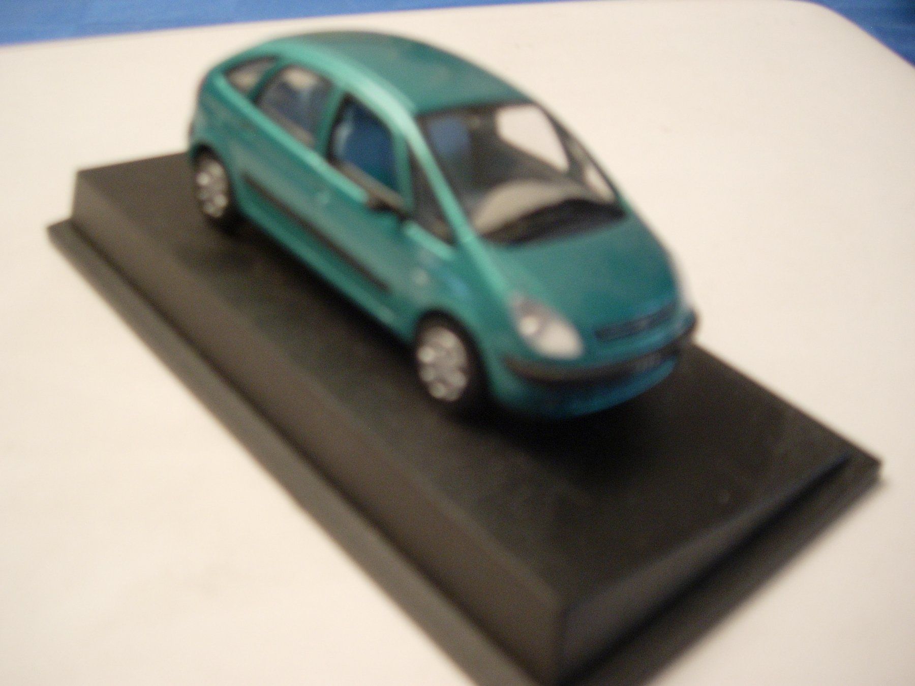Citroën Modellini d'auto: Citroen Xsara Picasso 1/43 – Nuovo e nell'imballaggio originale da Hagneck venduto da Simu696 1