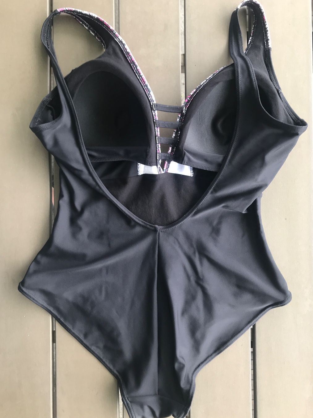 Costumi da bagno & Bikini: AVARO Damen Badekleid, Gr. 50/B – Usato da Ebnat-Kappel venduto da Molton 5