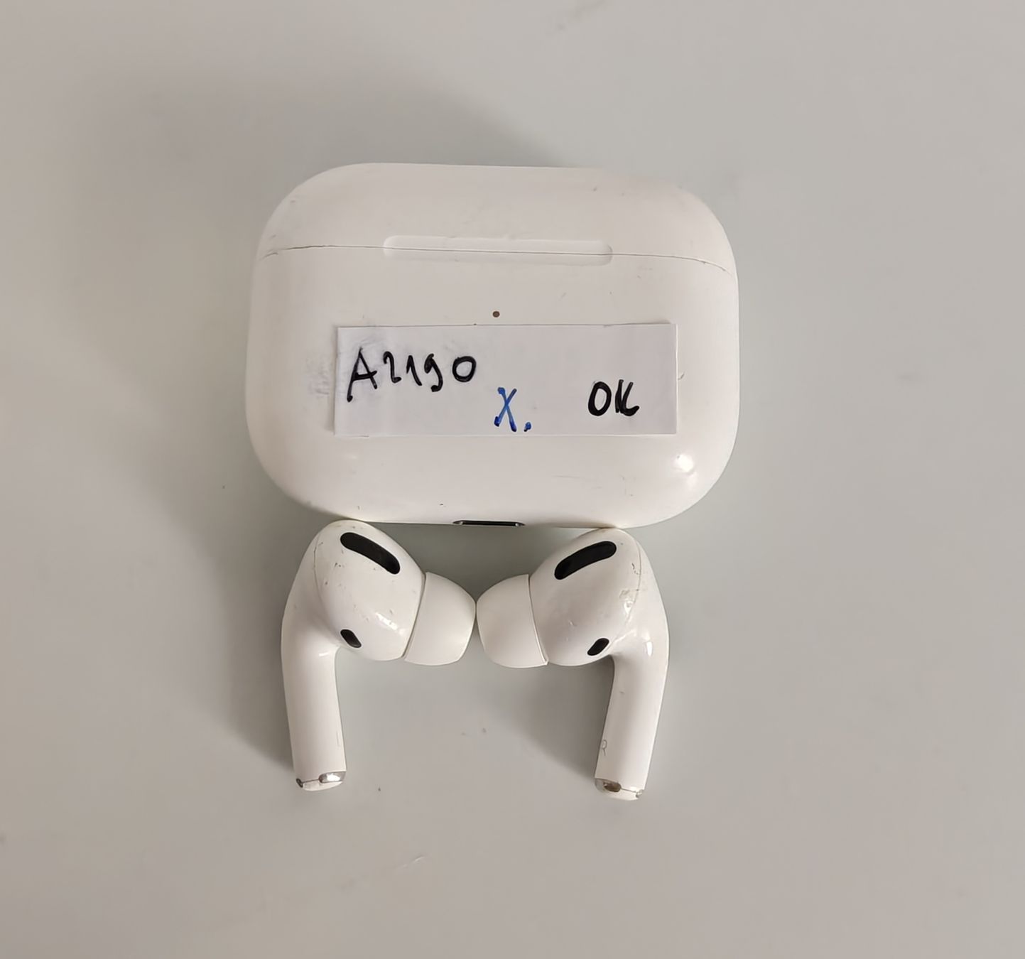 Apple Cuffie: Apple AirPods Pro Weiss – Usato da Ehrendingen venduto da Rocky985 1