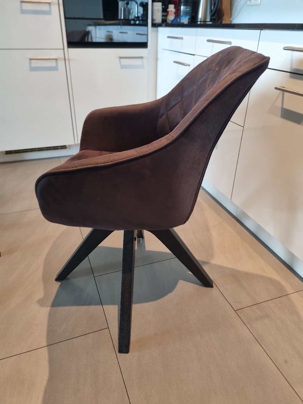 Chaises: 4 Esszimmer Polsterstühle drehbar – D'occasion à Geroldswil par Fant24 1