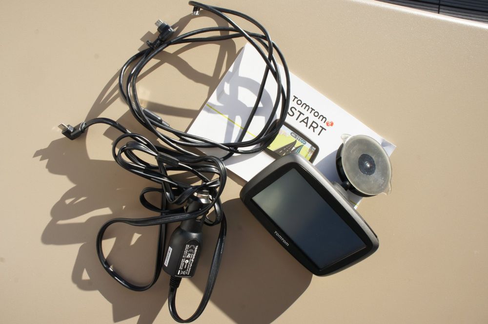 Baterie Do Navigace TomTom Go 400, 500, 600 Li-Ion 3,7V 2200mAh  GPTT 400 2200 563824p