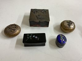 Lot kleine Dosen div. Materialien