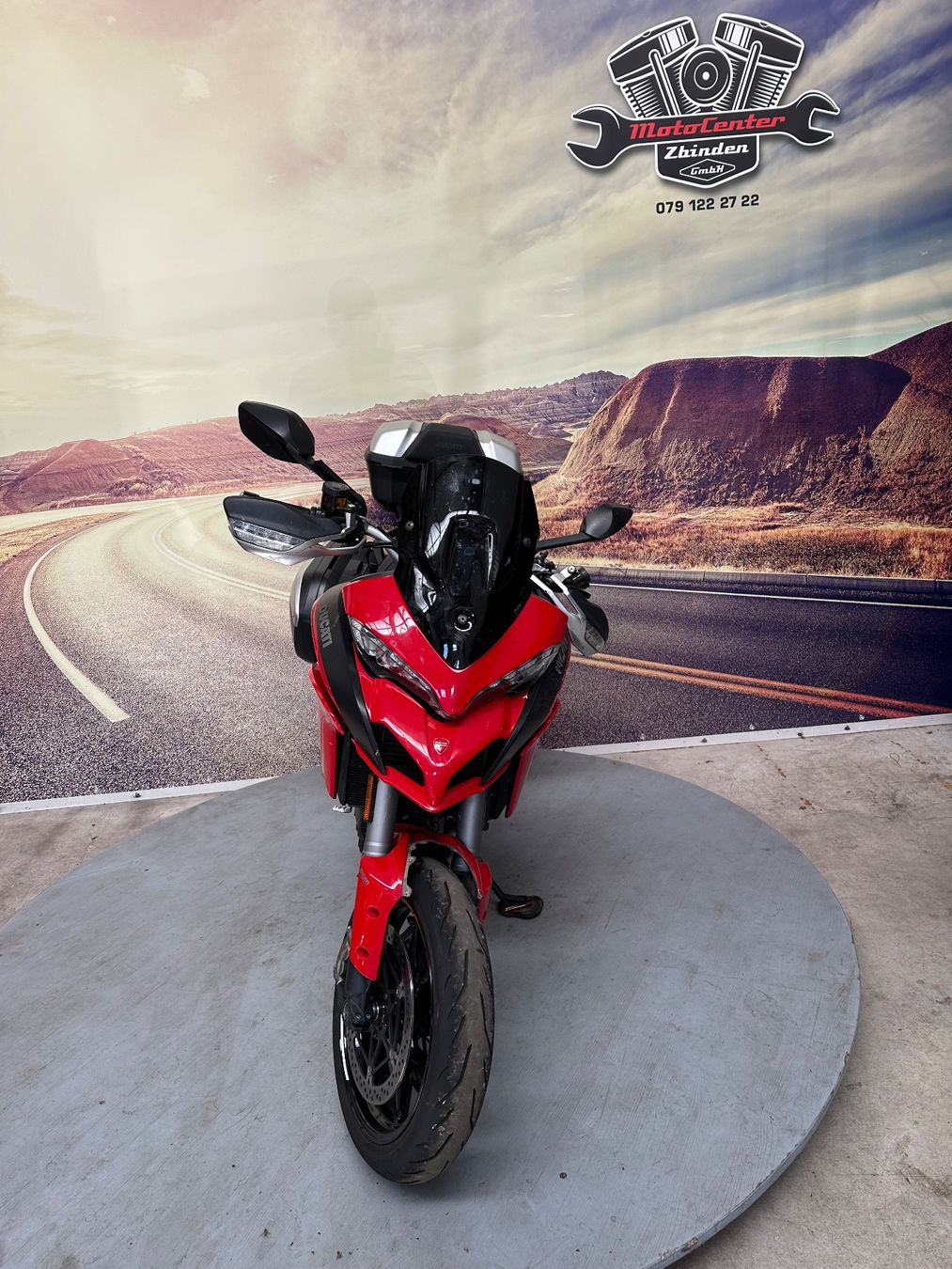 Ducati Touring: Ducati Multistrada 1200S 2015 Unfall ab 1.00 – Usato da Liebistorf venduto da motocentergmbh 2