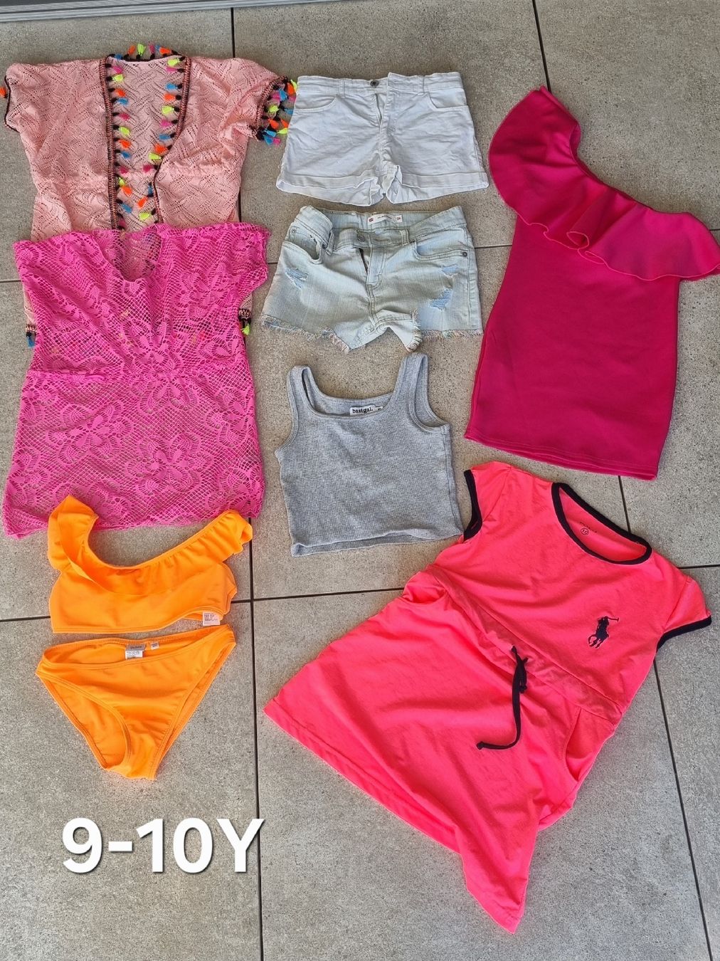 Lotti & Set di vestiti: Kleidungsset 9-10Y – Usato da Münchwilen TG venduto da sli_5dvb